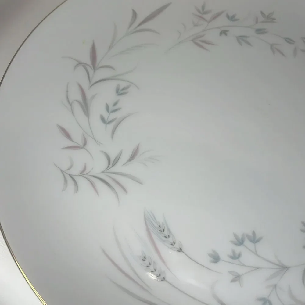 Wentworth Japan Fine China 10 1/4 In Round Plate Gold Trim Pink Blue Floral